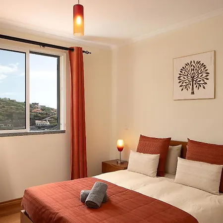 Calheta, Sun, Sea & Pool