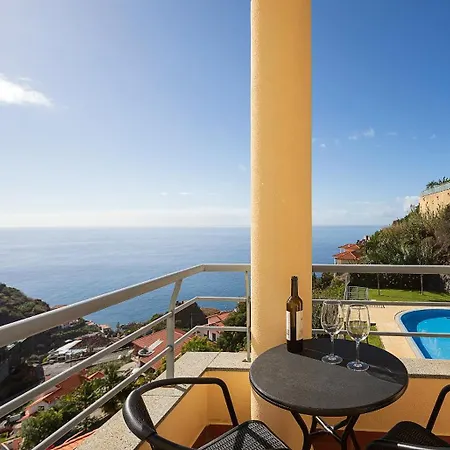 Calheta, Sun, Sea & Pool Calheta (Madeira)