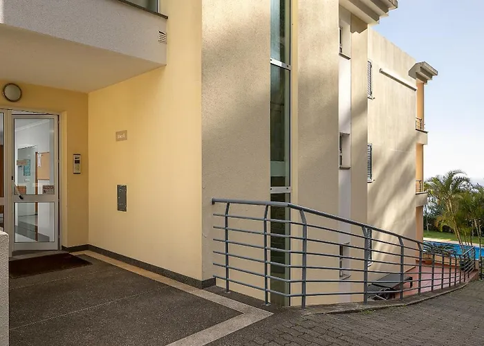 Calheta, Sun, Sea & Pool Calheta (Madeira)