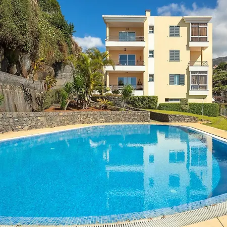 Apartman Calheta, Sun, Sea & Pool